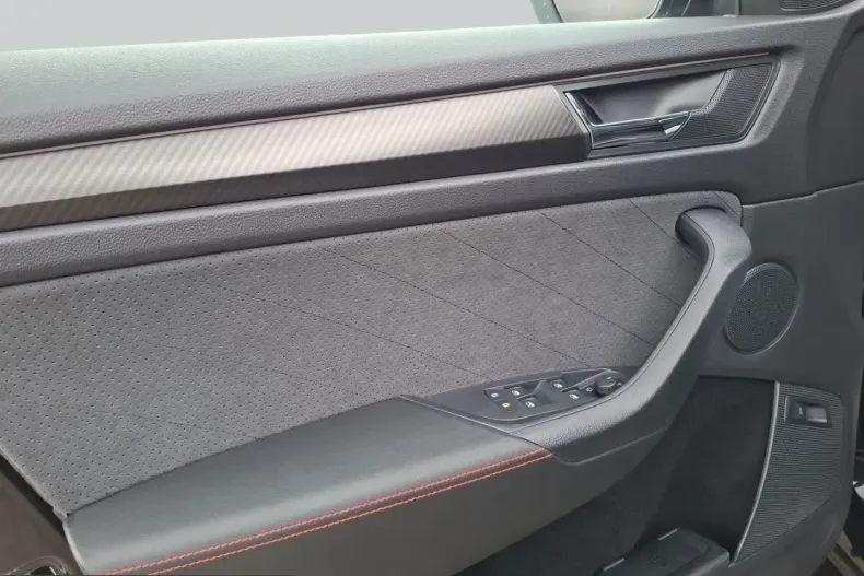 Skoda Kodiaq din 2024 cu 46.230 km - oferta SKO225387 - foto 20