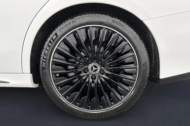 Mercedes-Benz E 200 (Clasa E) din 2025 cu 11.542 km - oferta MER225394 - foto 5