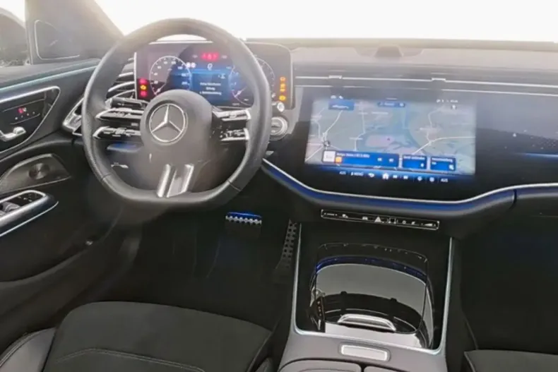 Mercedes-Benz E 450 (Clasa E) din 2025 cu 11.384 km - oferta MER225396 - foto 8