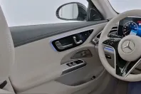 Mercedes-Benz E 200 (Clasa E) din 2025 cu 25.217 km - oferta MER225399 - foto 8