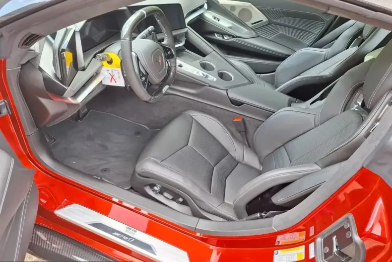 Corvette ZR 1 din 2026 cu 20 km - oferta COR225404 - foto 4