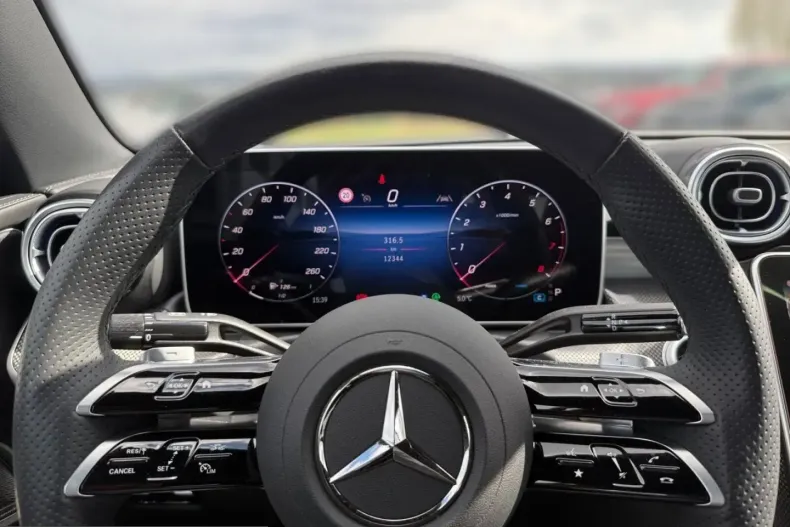 Mercedes-Benz CLE 200 (Clasa CLE) din 2025 cu 12.340 km - oferta MER225408 - foto 8
