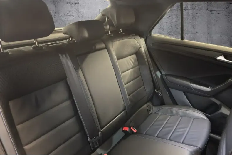 Volkswagen T-Roc din 2025 cu 19.110 km - oferta VOL225411 - foto 10