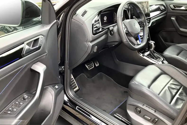 Volkswagen T-Roc din 2024 cu 12.200 km - oferta VOL225412 - foto 14