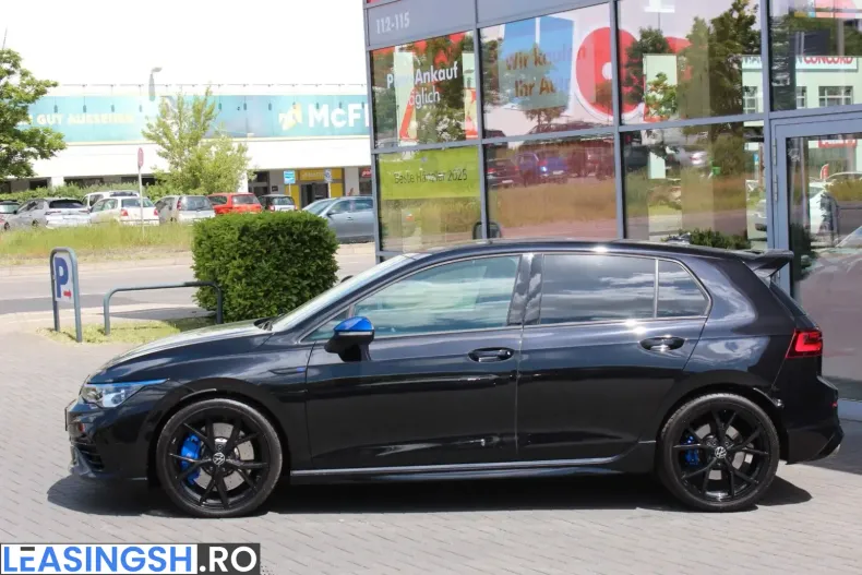 Volkswagen Golf din 2024 cu 44.500 km - oferta VOL225413 - foto 3