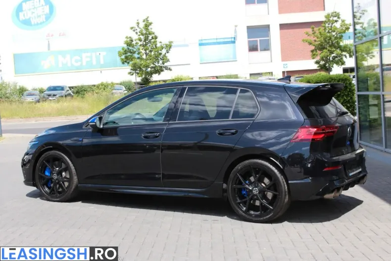 Volkswagen Golf din 2024 cu 44.500 km - oferta VOL225413 - foto 4