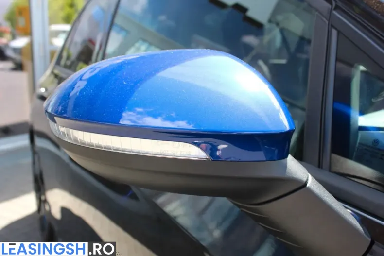 Volkswagen Golf din 2024 cu 44.500 km - oferta VOL225413 - foto 6