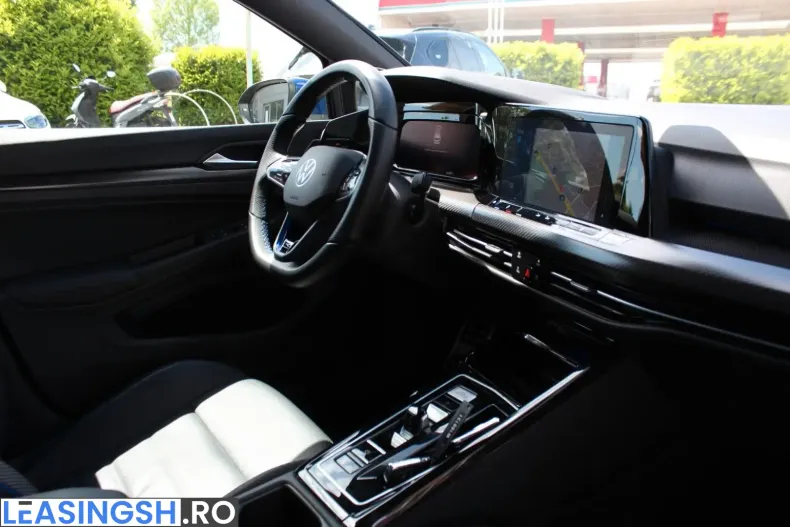 Volkswagen Golf din 2024 cu 44.500 km - oferta VOL225413 - foto 33
