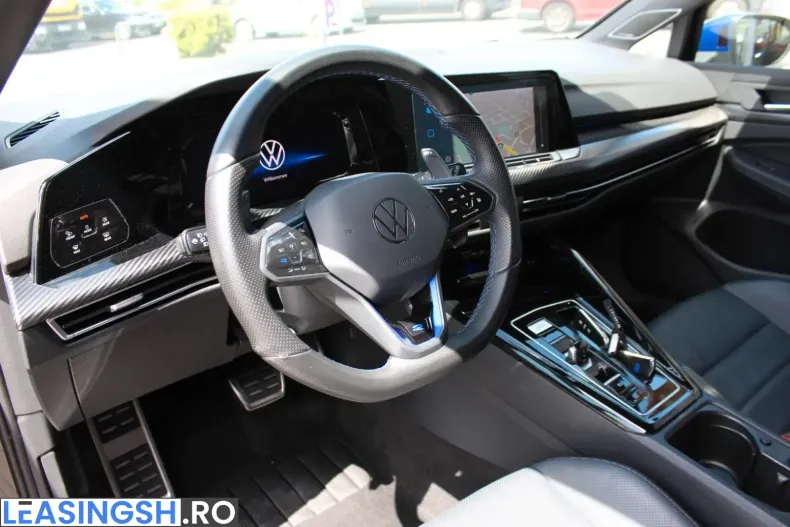 Volkswagen Golf din 2024 cu 44.500 km - oferta VOL225413 - foto 38