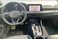 Volkswagen Golf din 2024 cu 25.974 km - oferta VOL225417 - foto 4