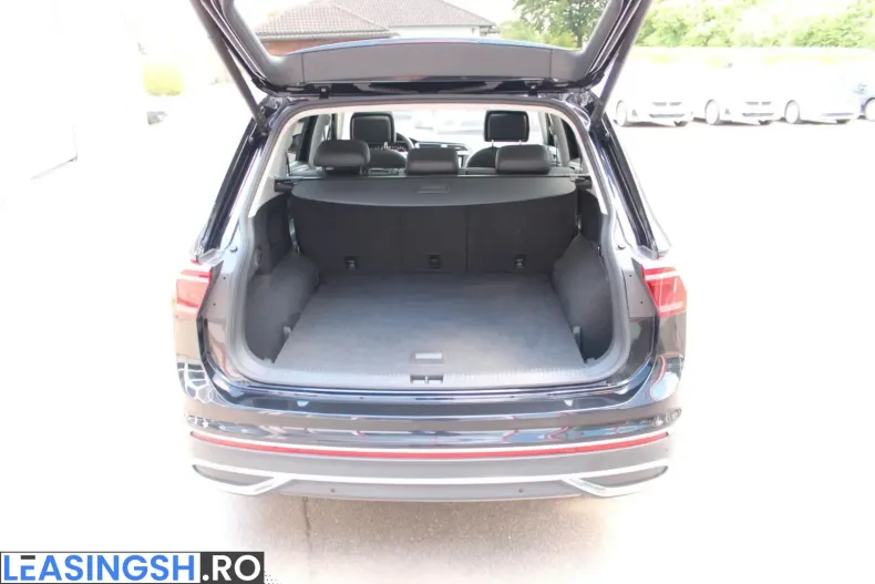 Volkswagen Tiguan Allspace din 2024 cu 44.480 km - oferta VOL225419 - foto 13