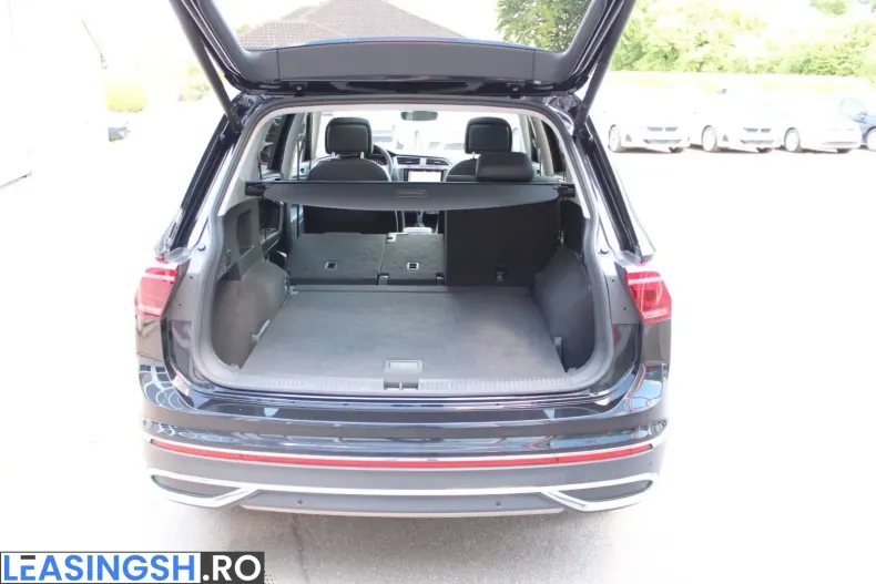 Volkswagen Tiguan Allspace din 2024 cu 44.480 km - oferta VOL225419 - foto 14