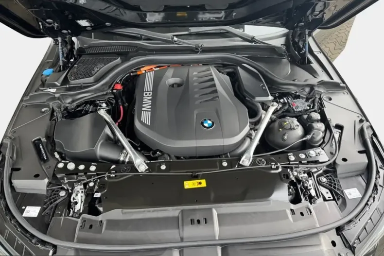 BMW 550 (Seria 5) din 2024 cu 31.200 km - oferta BMW225420 - foto 15