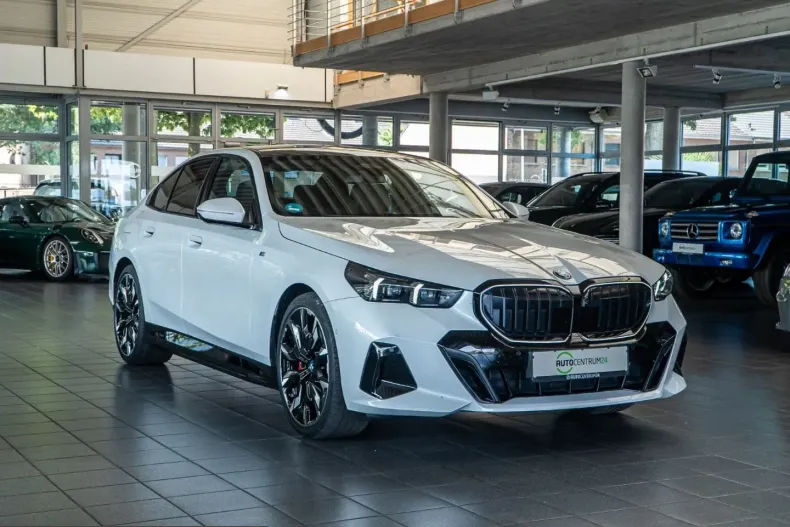 BMW 550 (Seria 5) din 2025 cu 27.972 km - oferta BMW225421 - foto 4