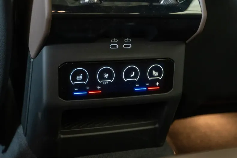 BMW 550 (Seria 5) din 2025 cu 27.972 km - oferta BMW225421 - foto 13