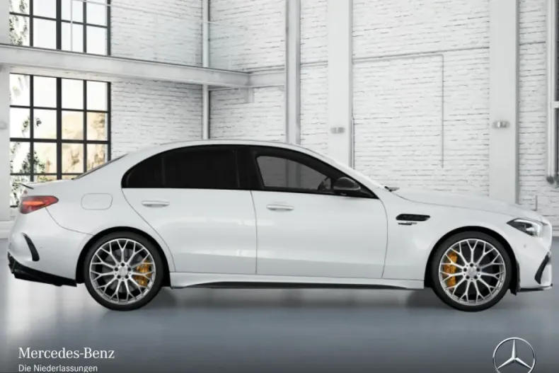 Mercedes-Benz C 63 AMG (Clasa C) din 2025 cu 9.749 km - oferta MER225422 - foto 16