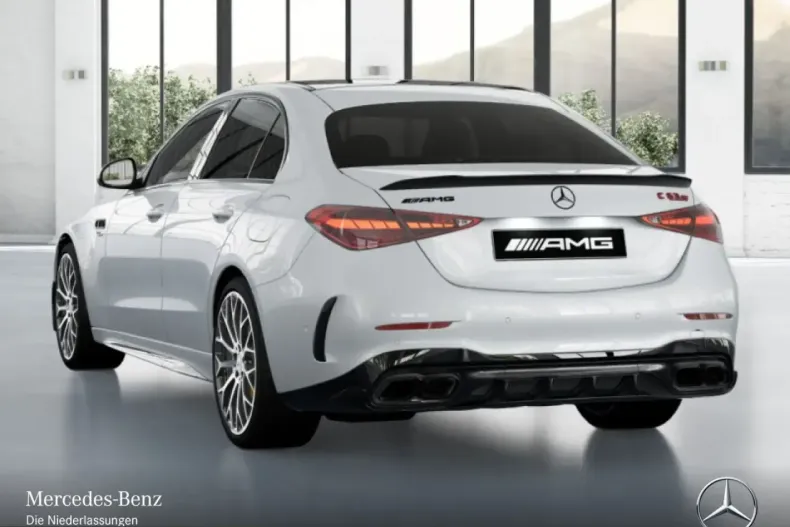 Mercedes-Benz C 63 AMG (Clasa C) din 2025 cu 9.749 km - oferta MER225422 - foto 17