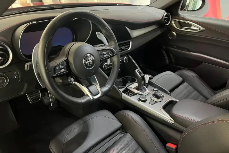 Alfa Romeo Giulia din 2024 cu 26.430 km - oferta ALF225423 - foto 6