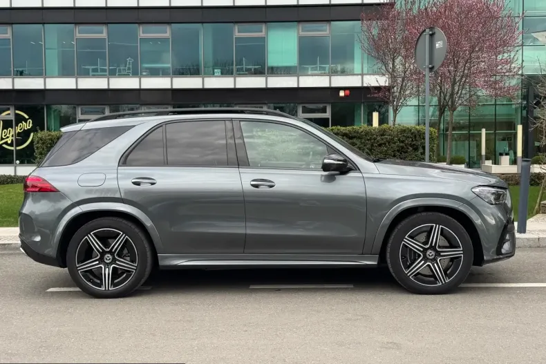 Mercedes-Benz GLE 350 (Clasa GLE) din 2023 cu 29.990 km - oferta MER225427 - foto 4