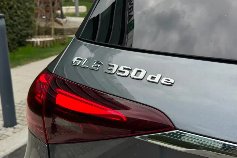 Mercedes-Benz GLE 350 (Clasa GLE) din 2023 cu 29.990 km - oferta MER225427 - foto 19