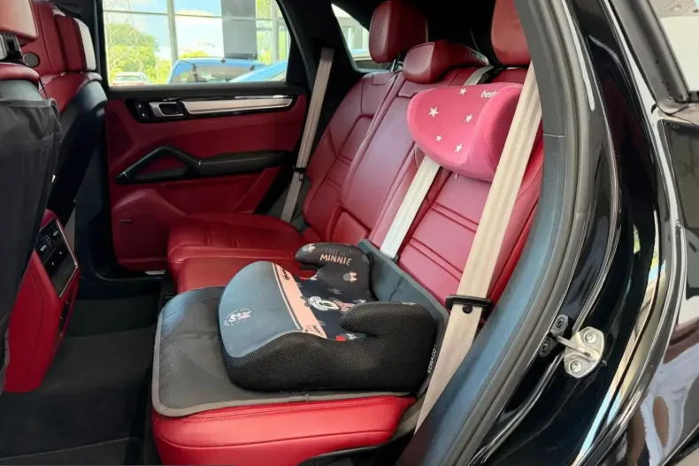 Porsche Cayenne din 2023 cu 47.895 km - oferta POR225428 - foto 13