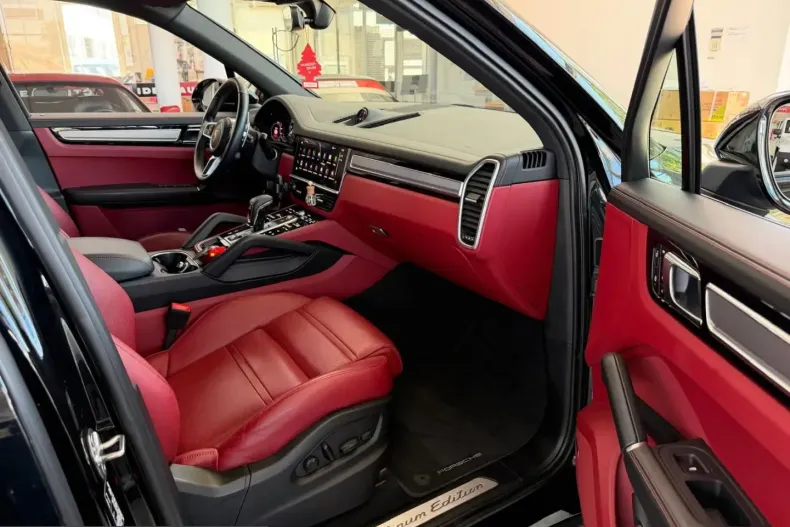 Porsche Cayenne din 2023 cu 47.895 km - oferta POR225428 - foto 15