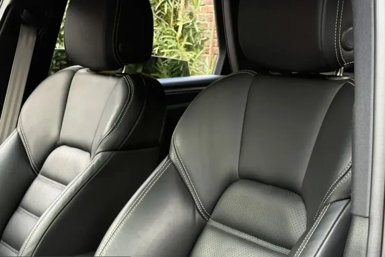 Porsche Macan din 2024 cu 14.800 km - oferta POR225429 - foto 7