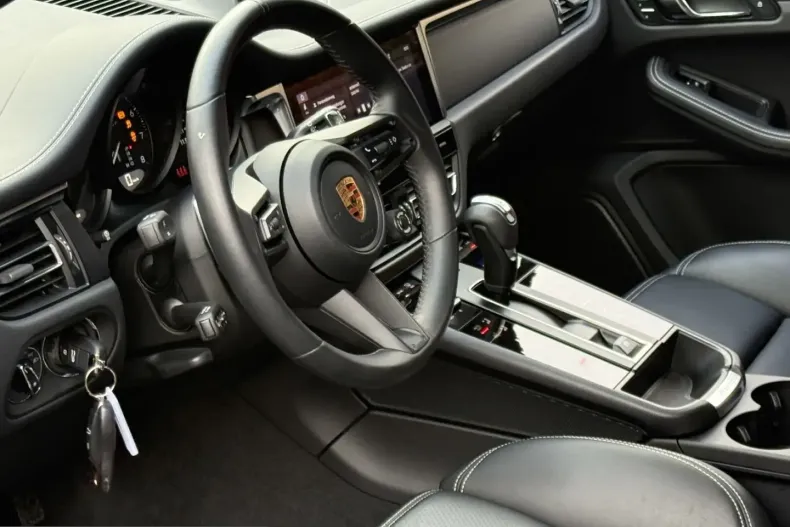 Porsche Macan din 2024 cu 14.800 km - oferta POR225429 - foto 11