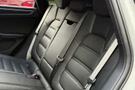 Porsche Macan din 2024 cu 14.800 km - oferta POR225429 - foto 21