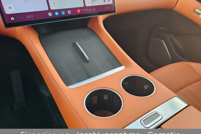Xiaomi YU7 din 2025 cu 8.200 km - oferta XIA225437 - foto 15