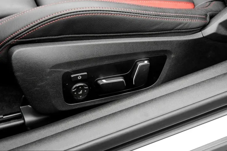 BMW M440 (Seria 4) din 2025 cu 12.603 km - oferta BMW225442 - foto 13