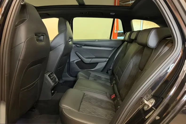 Skoda Octavia din 2023 cu 89.989 km - oferta SKO225446 - foto 18