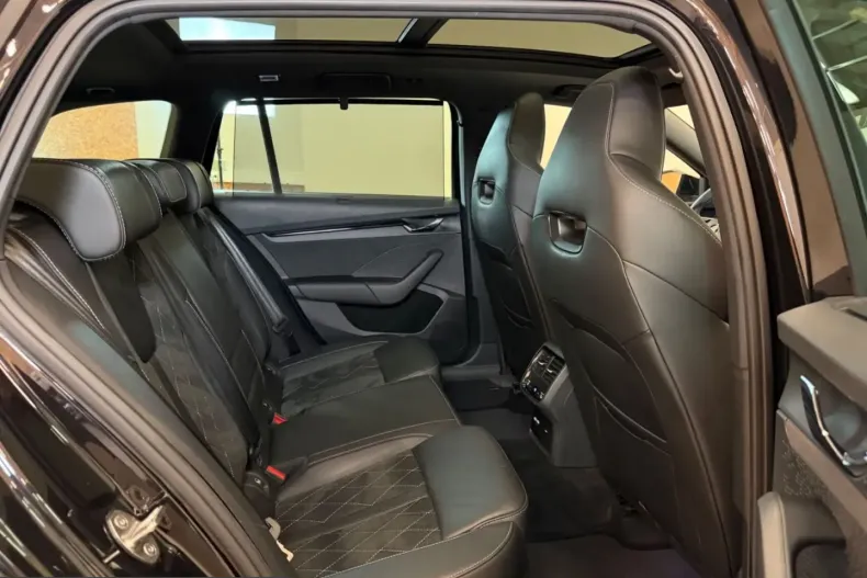 Skoda Octavia din 2023 cu 89.989 km - oferta SKO225446 - foto 21