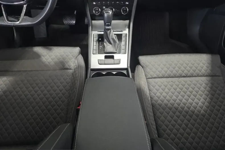 Skoda Superb din 2024 cu 41.900 km - oferta SKO225449 - foto 11
