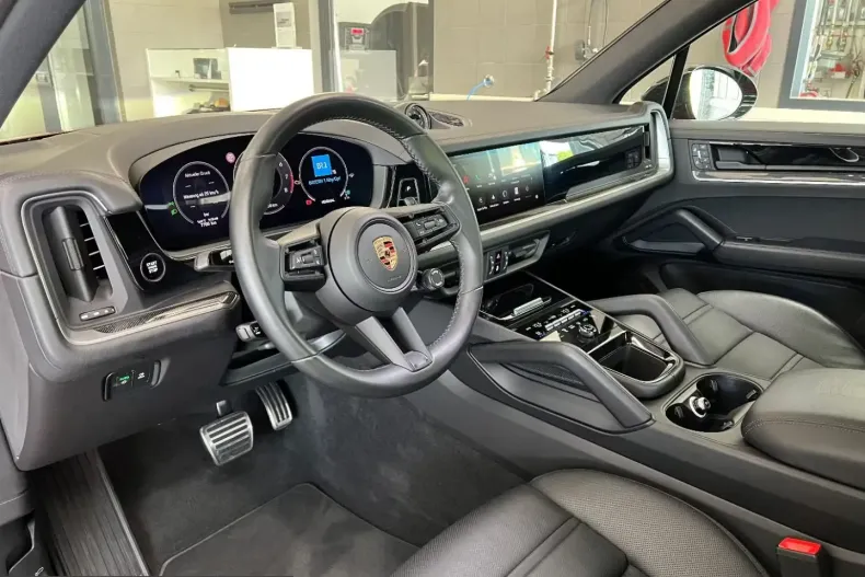 Porsche Cayenne din 2024 cu 7.800 km - oferta POR225457 - foto 11