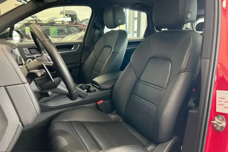 Porsche Cayenne din 2024 cu 7.800 km - oferta POR225457 - foto 14