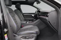 Volkswagen Touareg din 2024 cu 47.333 km - oferta VOL225461 - foto 21