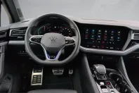 Volkswagen Touareg din 2024 cu 47.333 km - oferta VOL225461 - foto 26