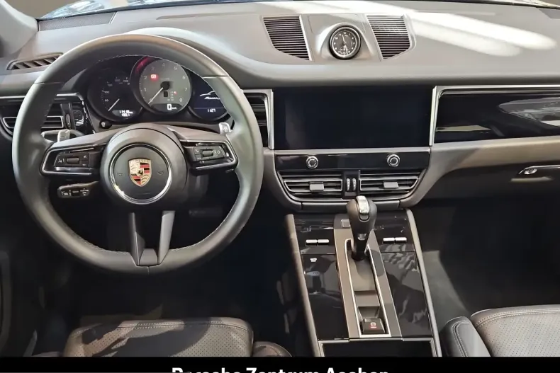 Porsche Macan din 2023 cu 11.312 km - oferta POR225469 - foto 7