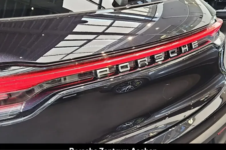 Porsche Macan din 2023 cu 11.312 km - oferta POR225469 - foto 18