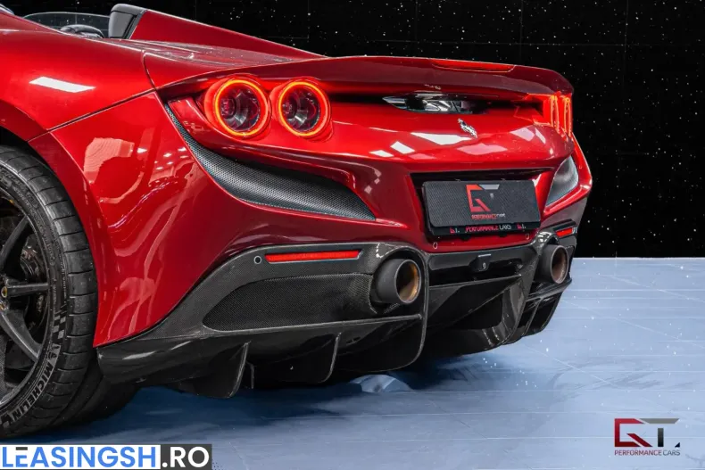 Ferrari F8 din 2021 cu 14.000 km - oferta FER225470 - foto 8