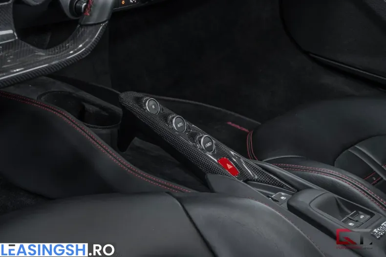 Ferrari F8 din 2021 cu 14.000 km - oferta FER225470 - foto 19