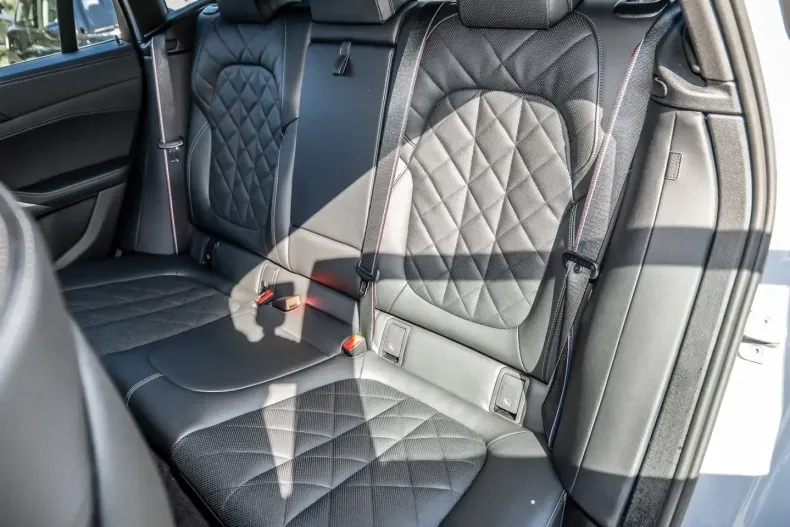 BMW X6 (Seria X) din 2025 cu 19.843 km - oferta BMW225475 - foto 13