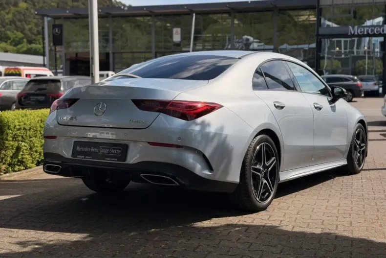 Mercedes-Benz CLA 250 (Clasa CLA) din 2024 cu 3.305 km - oferta MER225476 - foto 8