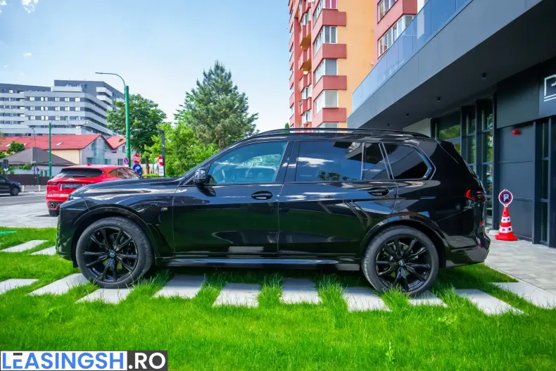 BMW X7 (Seria X) din 2024 cu 20.000 km - oferta BMW225477 - foto 7