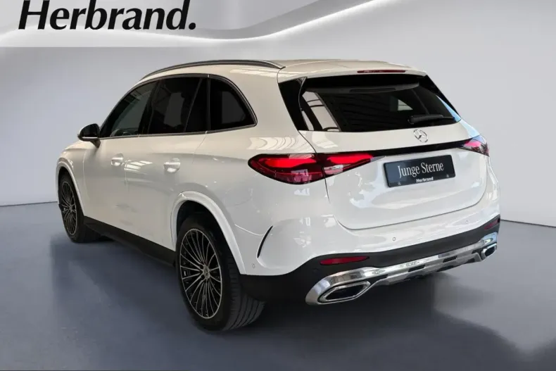 Mercedes-Benz GLC 300 (Clasa GLC) din 2025 cu 27.246 km - oferta MER225486 - foto 4