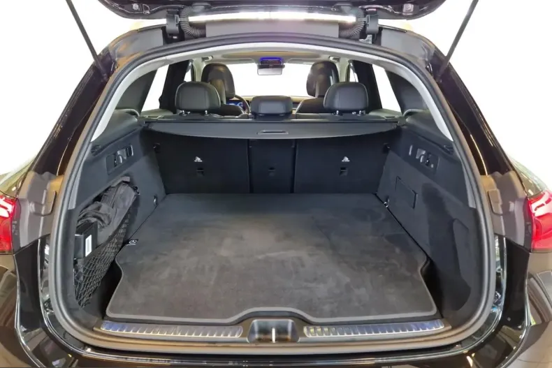 Mercedes-Benz GLC 300 (Clasa GLC) din 2025 cu 23.613 km - oferta MER225487 - foto 6