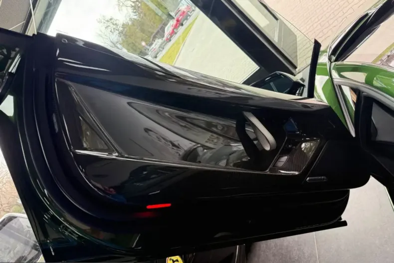 Lamborghini Aventador din 2021 cu 4.500 km - oferta LAM225489 - foto 15