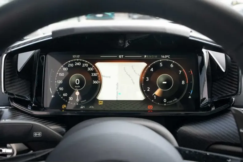 Aston Martin Vanquish din 2025 cu 8.100 km - oferta AST225492 - foto 6