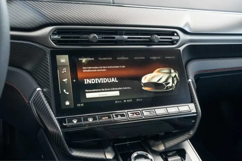 Aston Martin Vanquish din 2025 cu 8.100 km - oferta AST225492 - foto 38